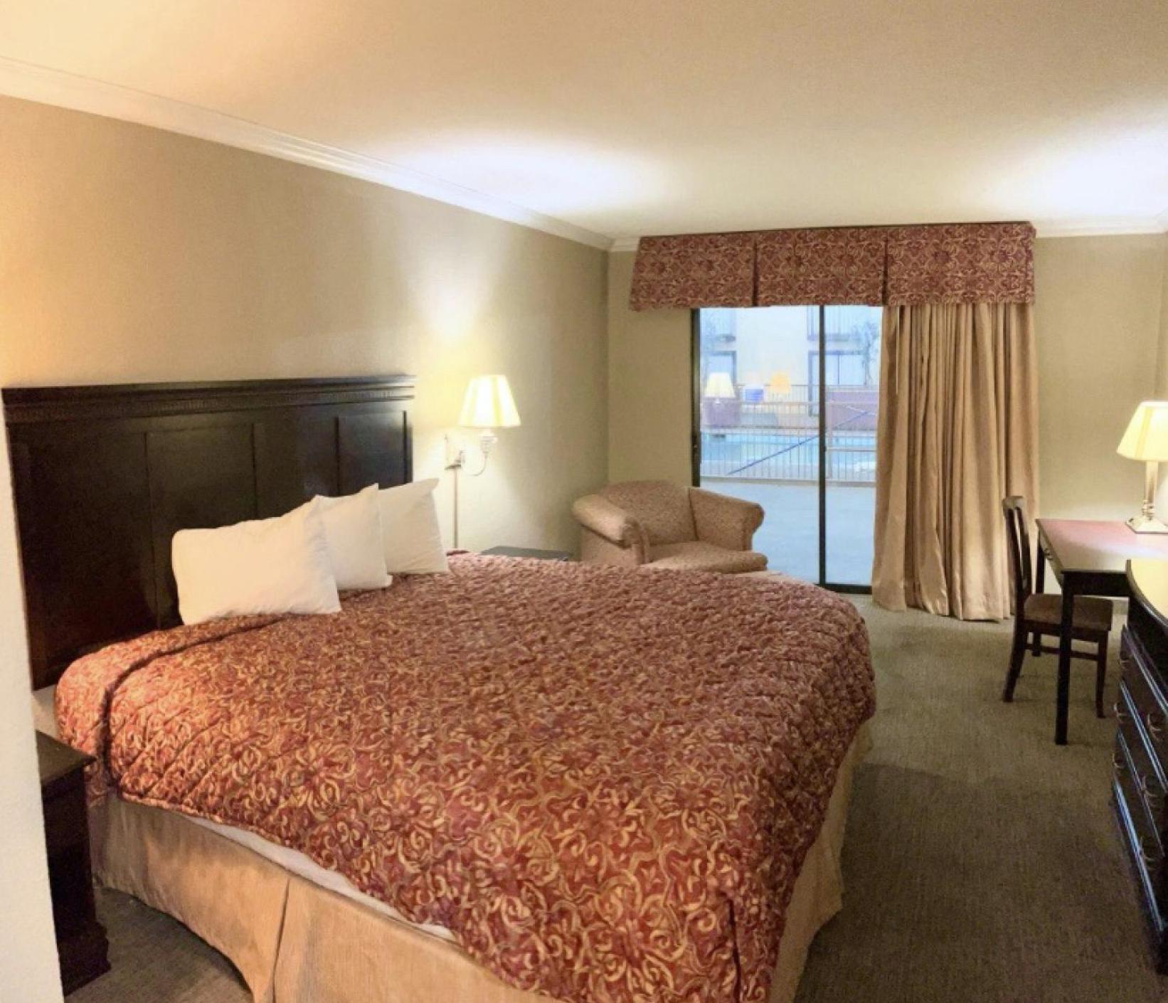 Regency Inn & Suites Altus Exterior photo